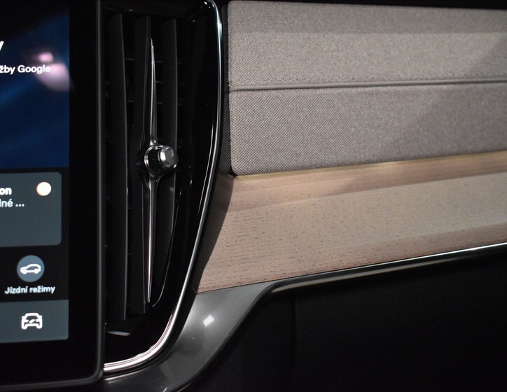 Volvo XC90 36