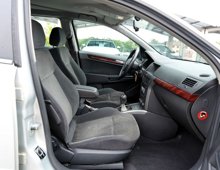 Opel Astra 24