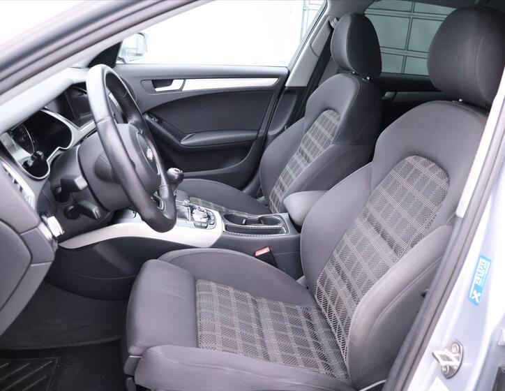 Audi A4 12