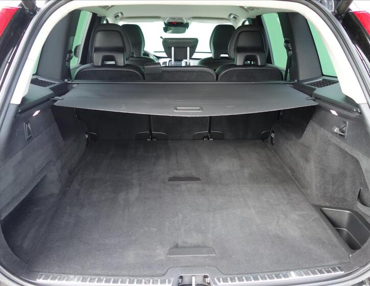 Volvo XC90 27