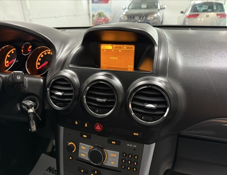 Opel Antara 15