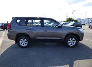 Toyota Land Cruiser 2