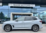 BMW X5 8