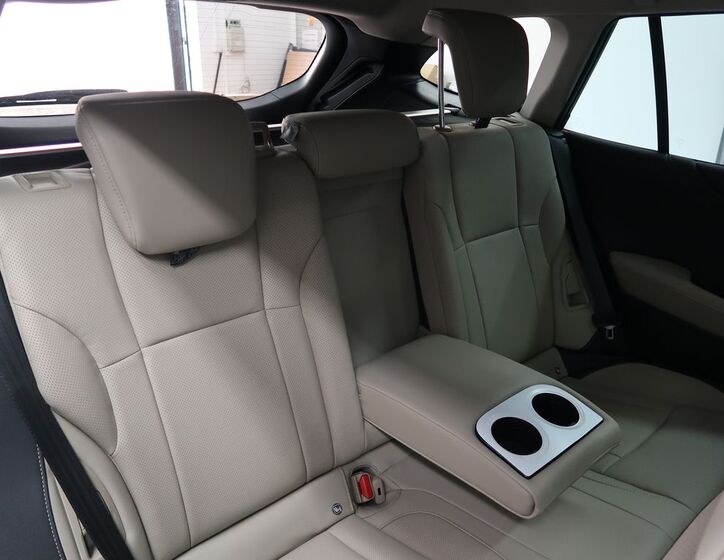 Subaru Outback 8