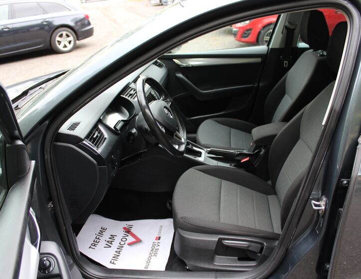 Škoda Octavia 10