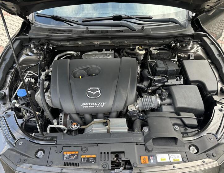 Mazda 3 11