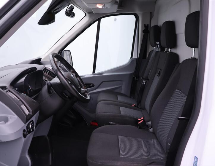 Ford Transit 11