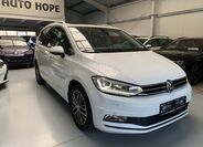 Volkswagen Touran 1