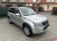 Suzuki Grand Vitara 1