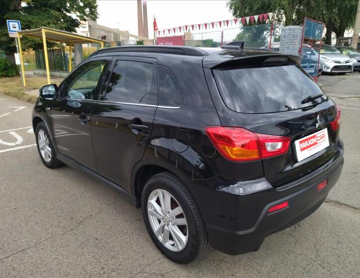 Mitsubishi ASX 6