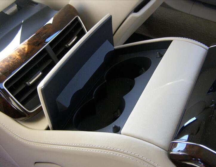 Audi A8 27
