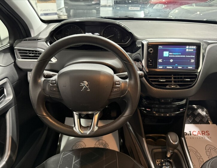 Peugeot 2008 16