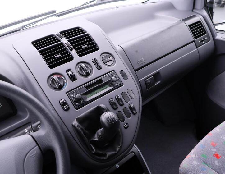 Mercedes-Benz Vito 68
