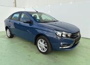 Lada Vesta 1