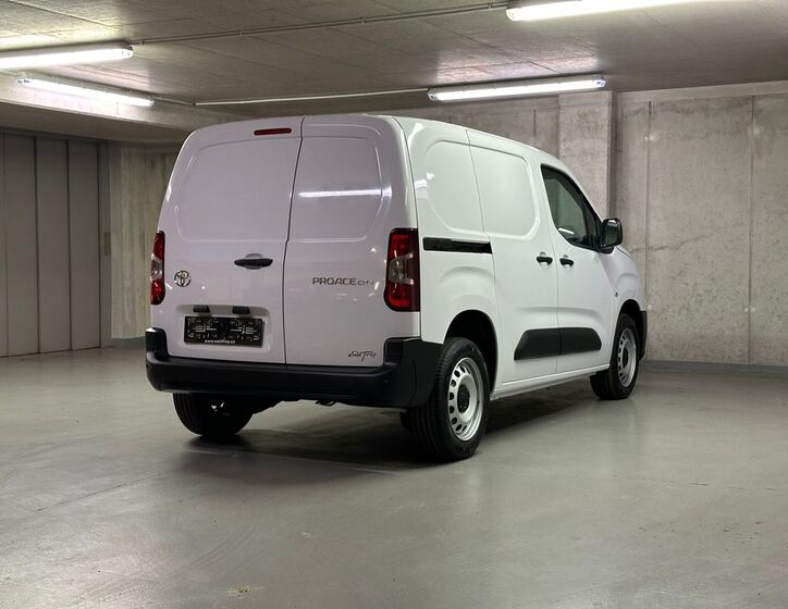 Toyota ProAce City 5