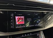 Audi Q8 13