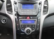 Hyundai i30 18
