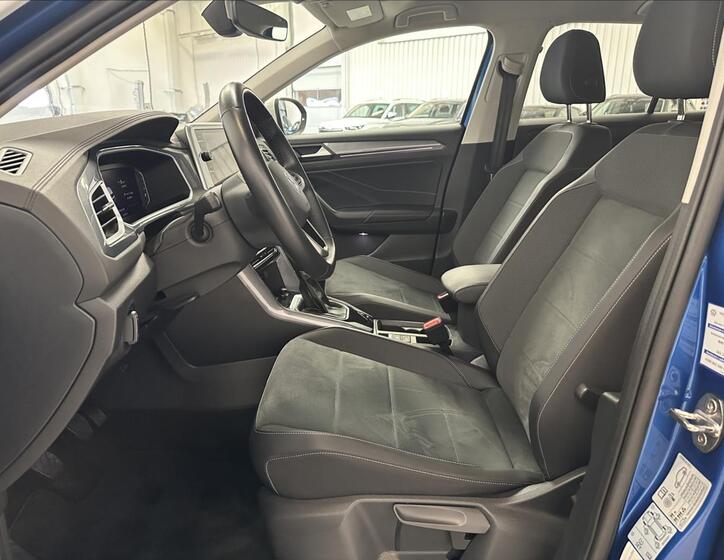 Volkswagen T-Roc 18