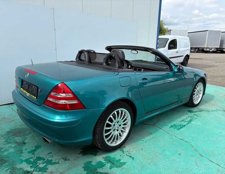 Mercedes-Benz SLK 2