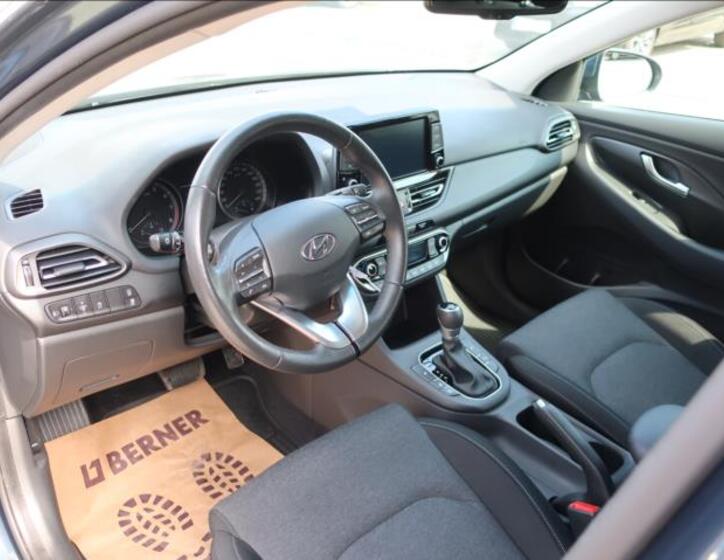 Hyundai i30 9