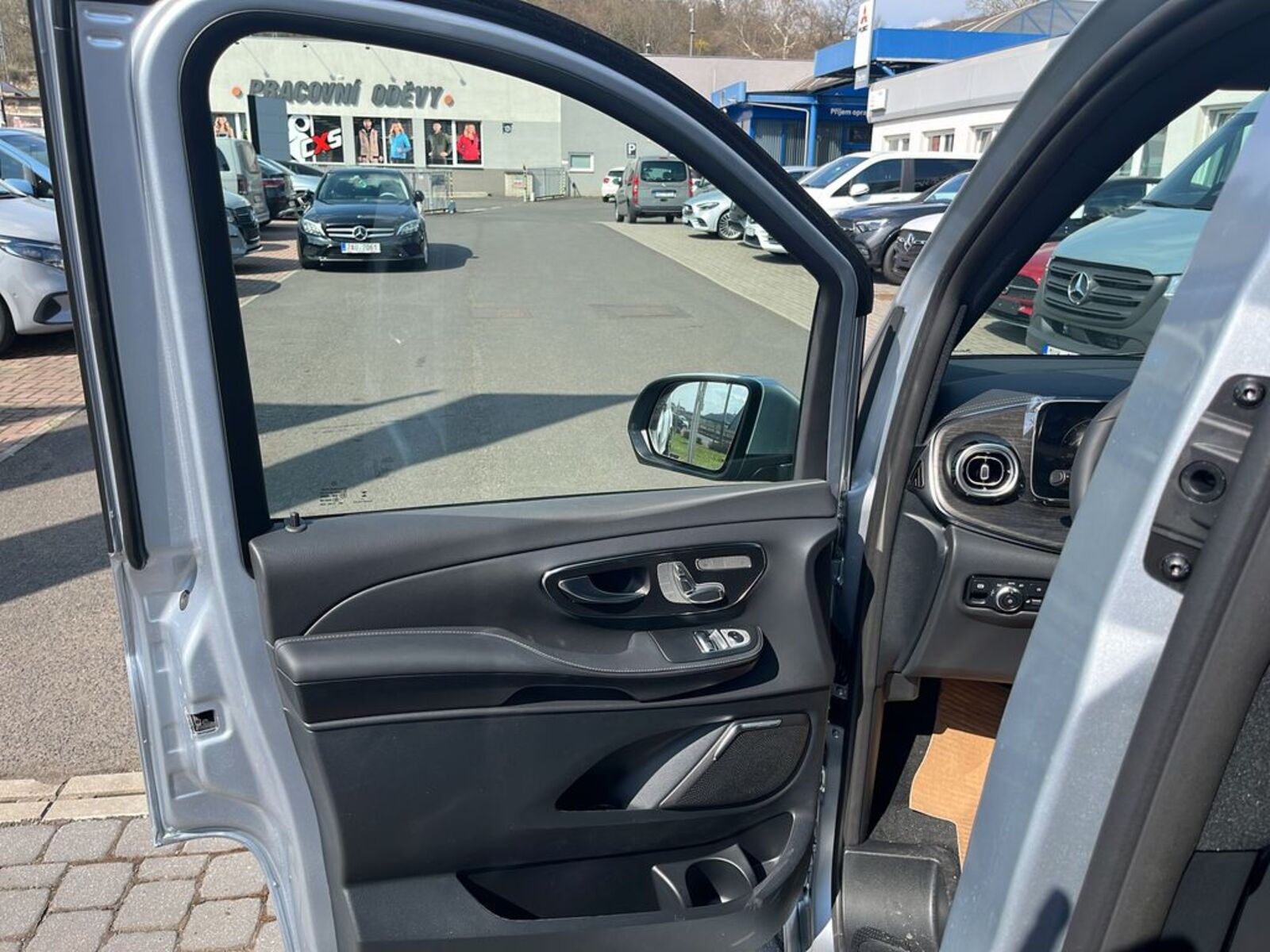 Mercedes-Benz Třídy V 18