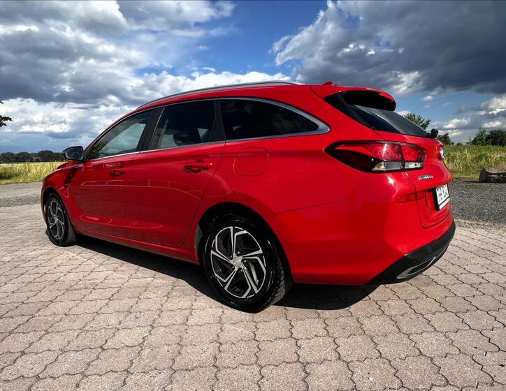 Hyundai i30 5