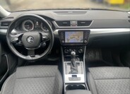 Škoda Superb 9