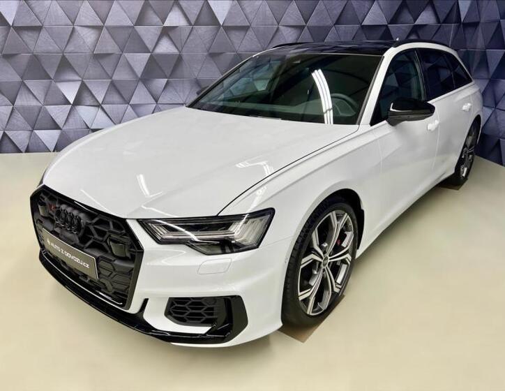 Audi S6 1