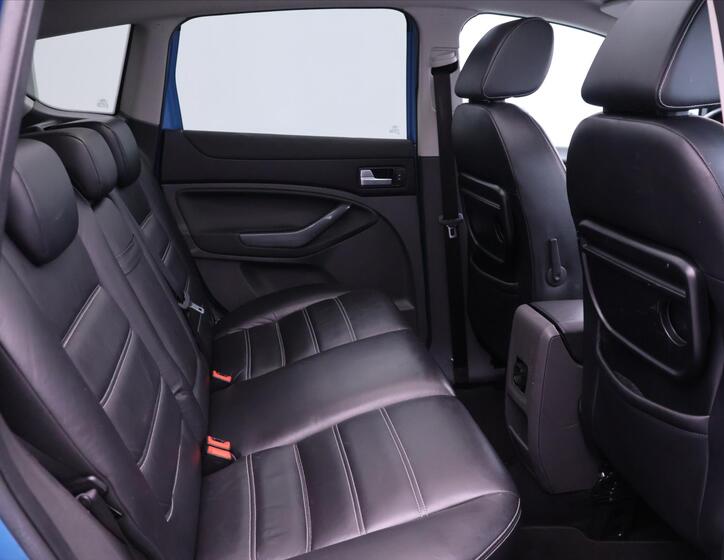 Ford Kuga 12