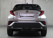 Toyota C-HR 6