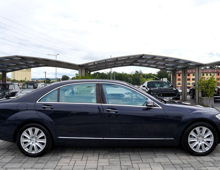 Mercedes-Benz Třídy S 7