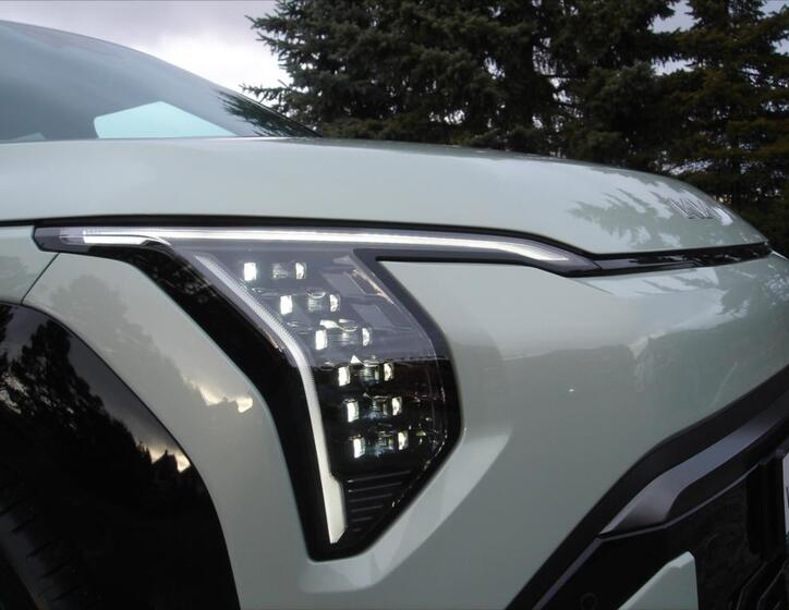 KIA EV3 16