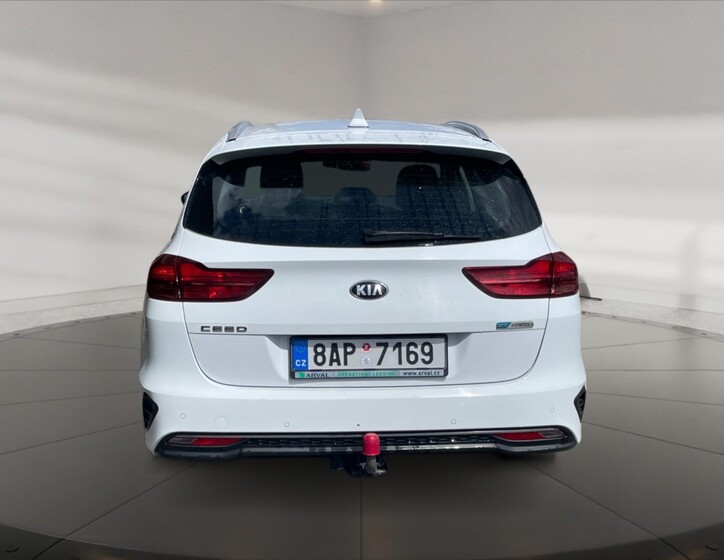 KIA Ceed 5