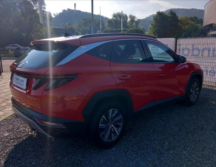 Hyundai Tucson 8