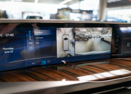 Cadillac Escalade 36