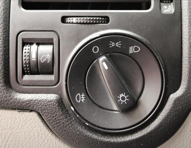 Volkswagen Bora 12