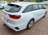 KIA Ceed 10
