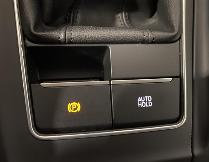 Volkswagen Golf 18