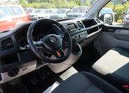 Volkswagen Transporter 9