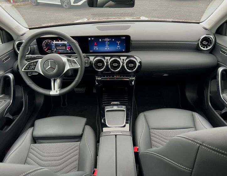 Mercedes-Benz Třídy A 16