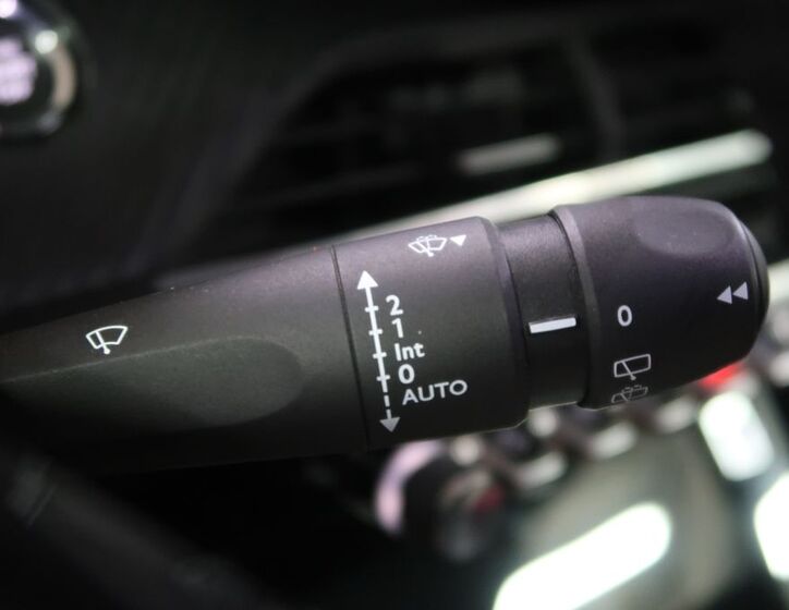 Peugeot 2008 25