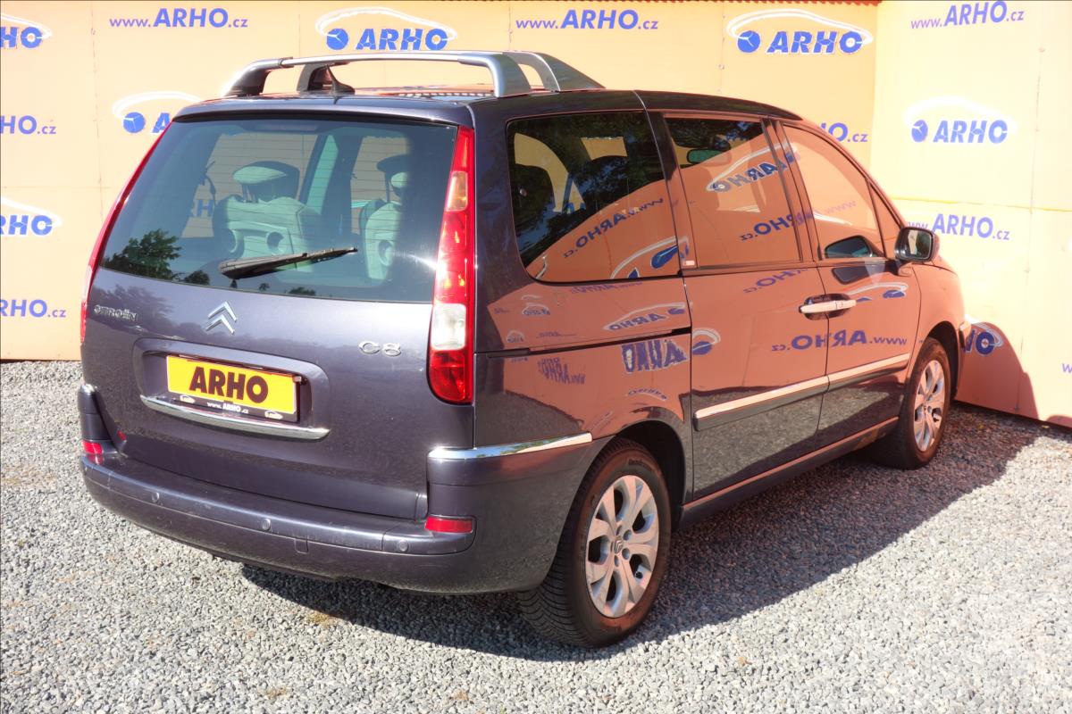 Citroën C8