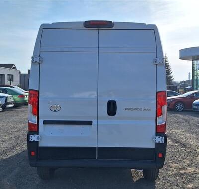 Toyota ProAce 6