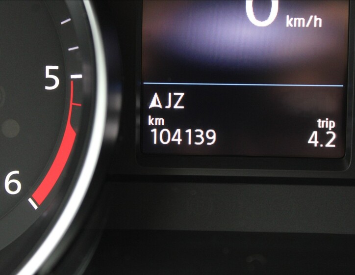 Volkswagen Passat 10