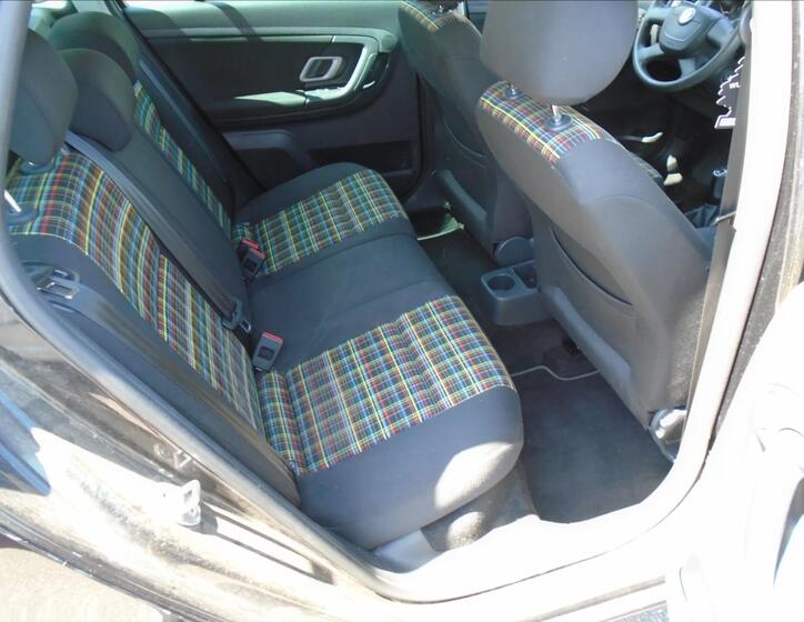 Škoda Fabia 12