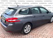 Peugeot 308 4