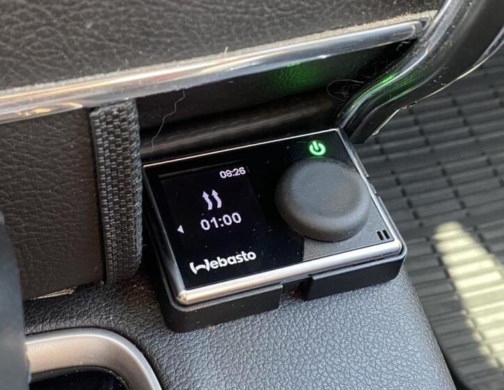 Mitsubishi Outlander 24