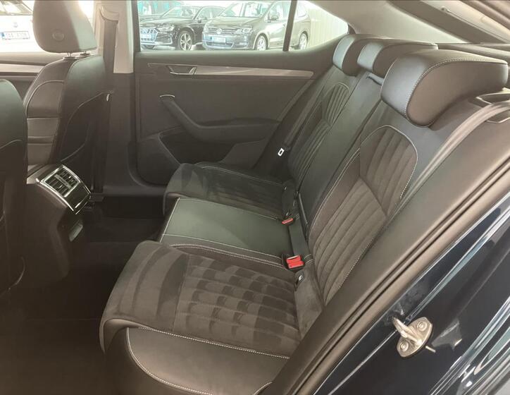 Škoda Superb 19
