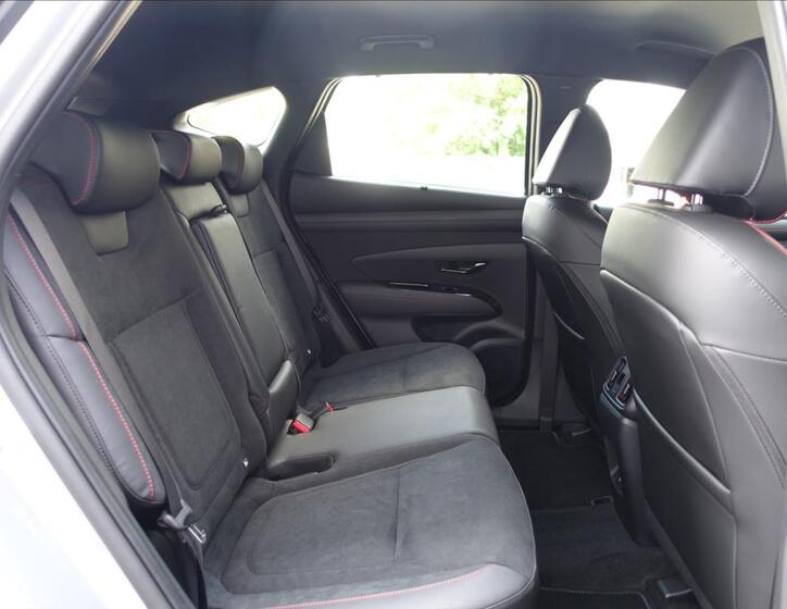 Hyundai Tucson 12