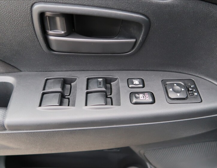 Mitsubishi ASX 15